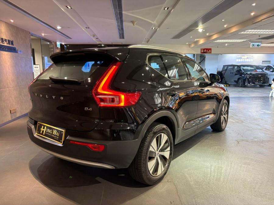 XC40 B4 Momentum - Image 2